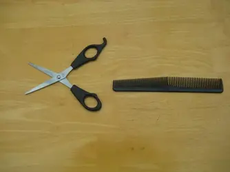 Scissors & Comb.webp
