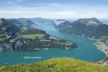 Seelisberg mit Ruetli_edited-1.jpg