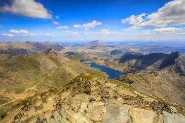 view-from-snowdon-summit-1600x1067.jpeg