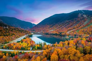 Fall-colours-in-Franconia-Notch-State-Park-1200x800.jpg Fall-colours-in-Franconia-Notch-State-Park-1200x800.jpg
