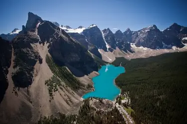 moraine-lake-aerial-moment-banff-alberta.webp