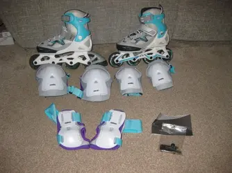 Roller Skates Size 13.webp