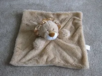 Comfort Blanket Lion Rattle.JPG