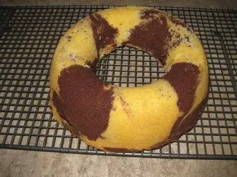 Choc Marble Ring Cake.JPG